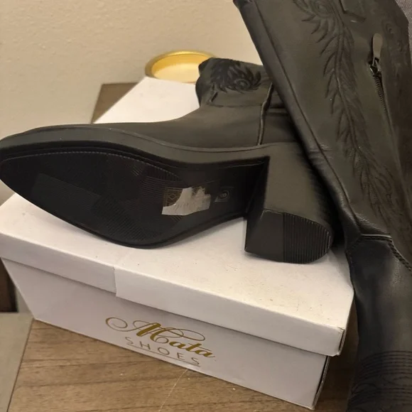 Brand new western cowboy boots - Picture 3 of 6